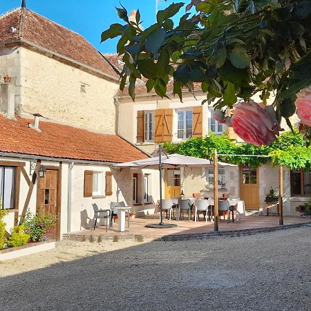 Aux Sources De Ouanne Bed & Breakfast Eksteriør bilde