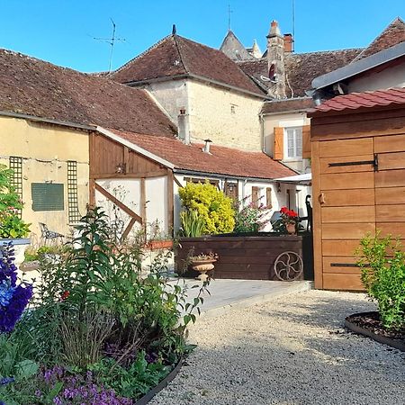 Aux Sources De Ouanne Bed & Breakfast Eksteriør bilde