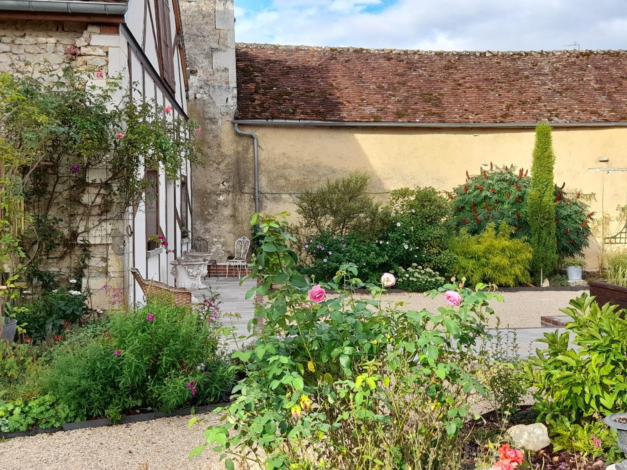 Aux Sources De Ouanne Bed & Breakfast Eksteriør bilde